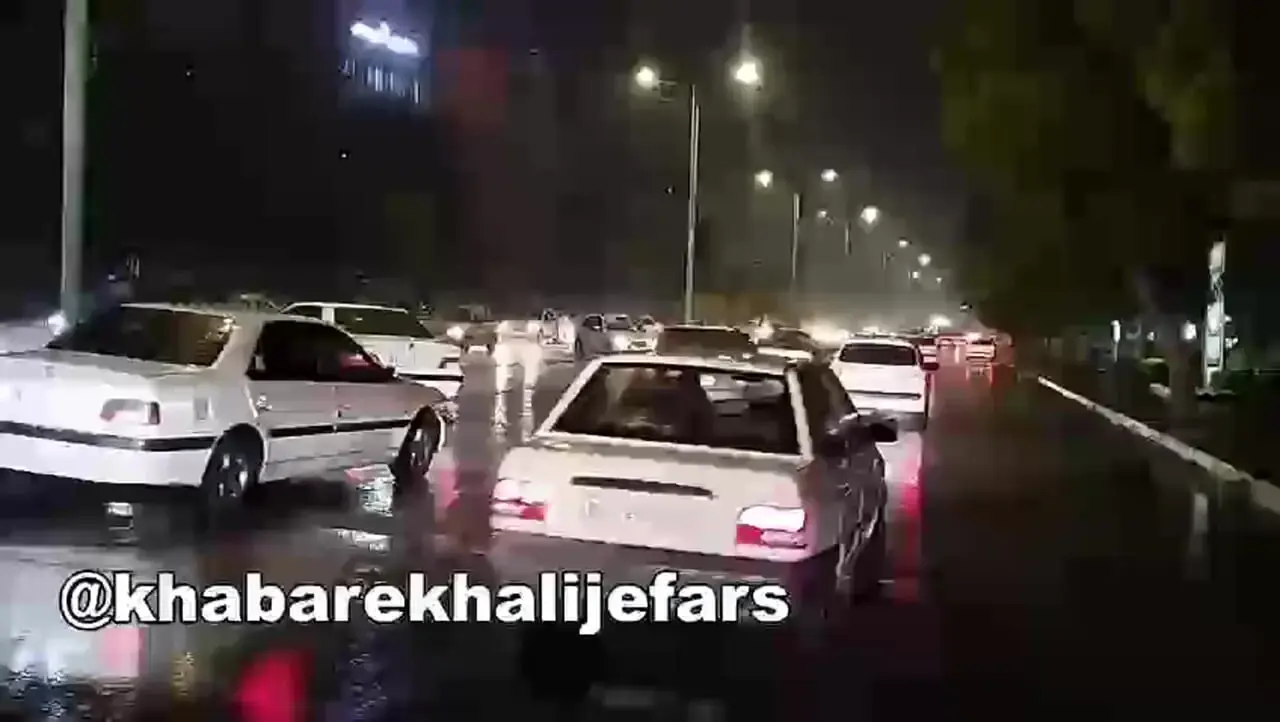 ویدئو؛ هوای بندرعباس بارانی شد