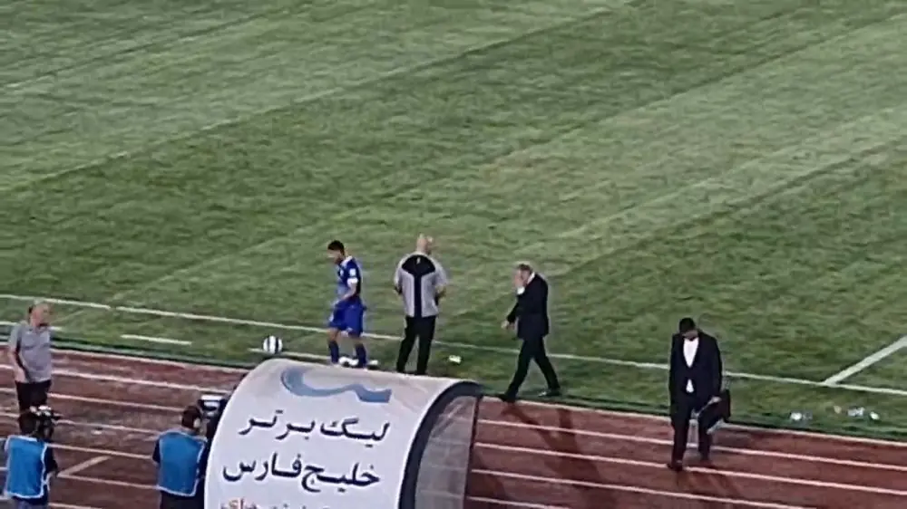 حواشی پس از سوت پایان بازی استقلال 4-0 مس شهر بابک