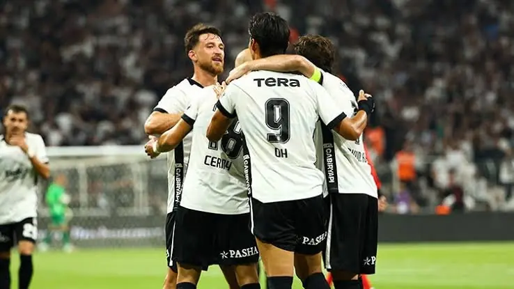  خلاصه بازی بشیکتاش 1-0 هرادک کرالوو