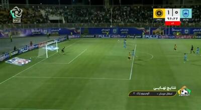 ویدیو: گل دوم سپاهان به چادرملو با گل به خودی علیرضا آرتا
