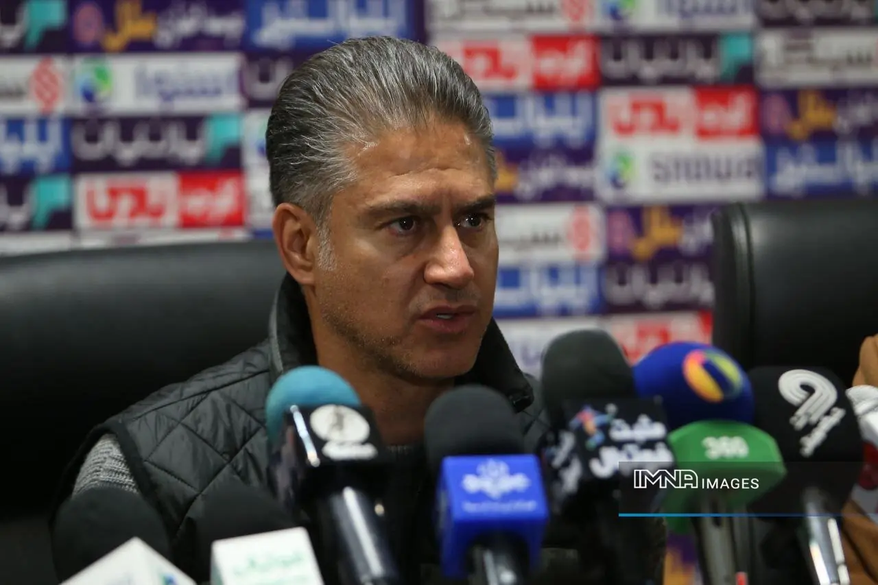 شروع لیگ مانند بازی مرکب است