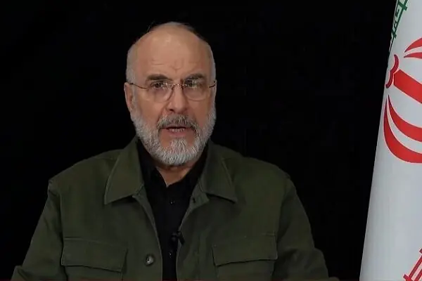 قالیباف: با همه وجودم میگویم برای من هیچ فرقی بین امام شهید و رهبر انقلاب نیست