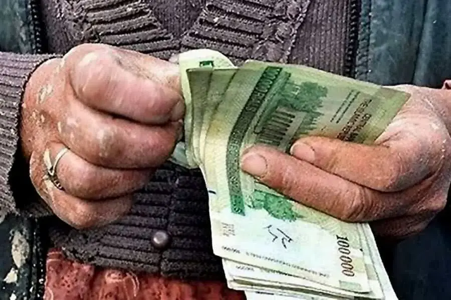  اکوتک / حقوق کارگران آب رفت! / قدرت خرید حداقل دستمزد یک چهارم سال ۹۰ شد