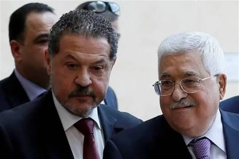 پسر محمود عباس برای سیاستورزی به مربیان انگلیسی سپرده شد