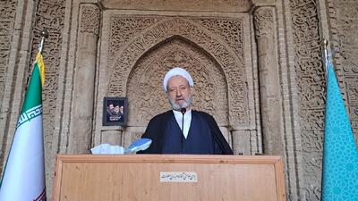دهشیری: ایران امروز در برابر قدرتهای بزرگ با عزت و اقتدار ایستاده است