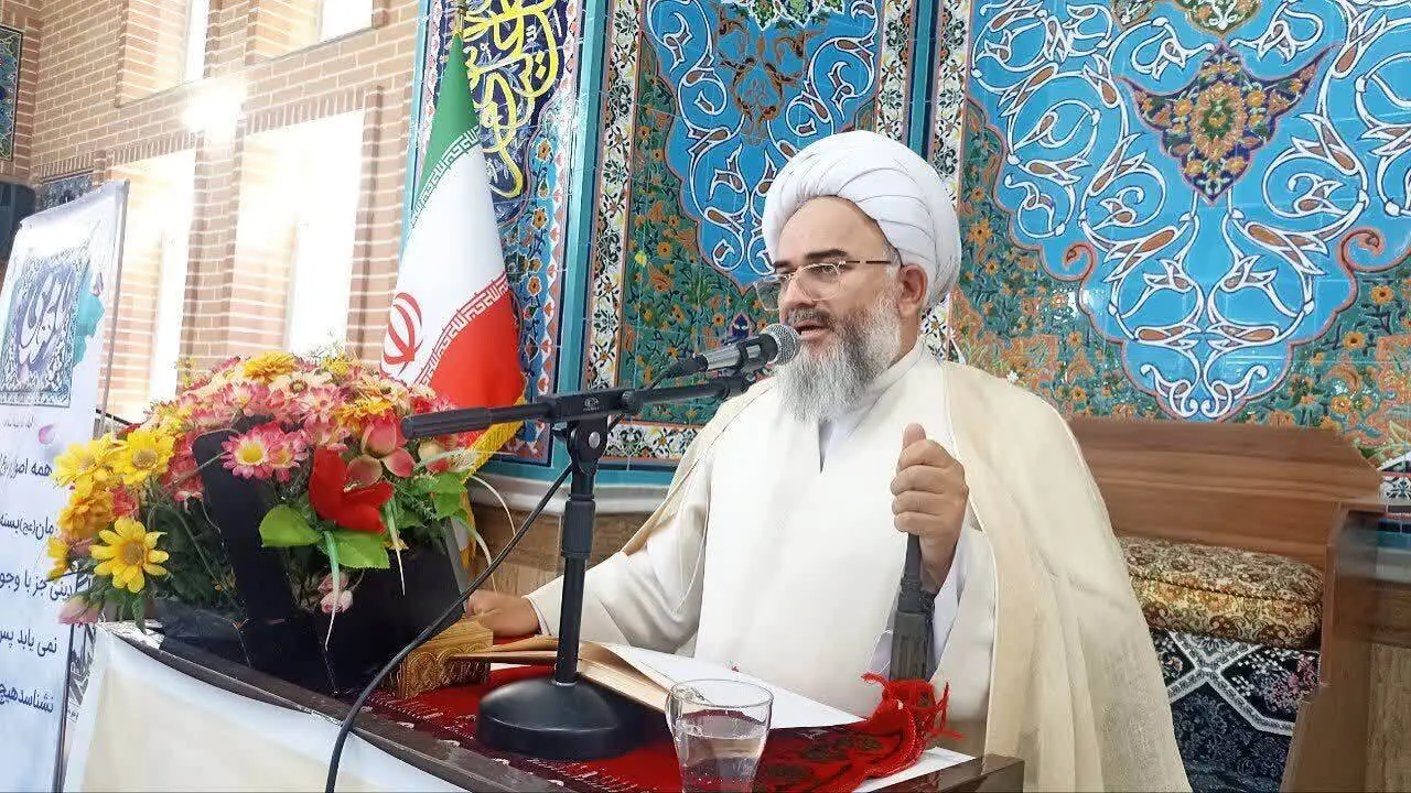  فصیح نیا: فرهنگ ایثار و شهادت موجب زنده شدن اسلام شده است