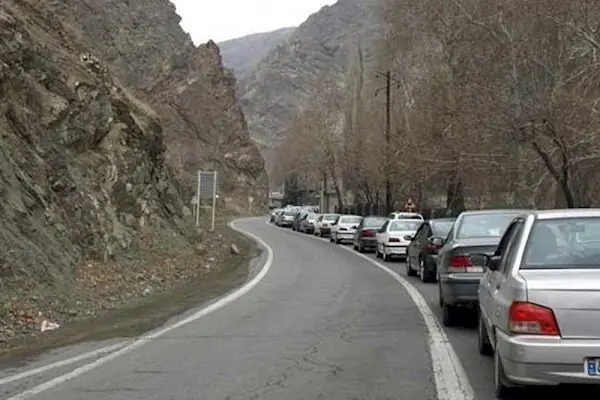 جاده چالوس و آزادراه تهران-شمال یکطرفه شد