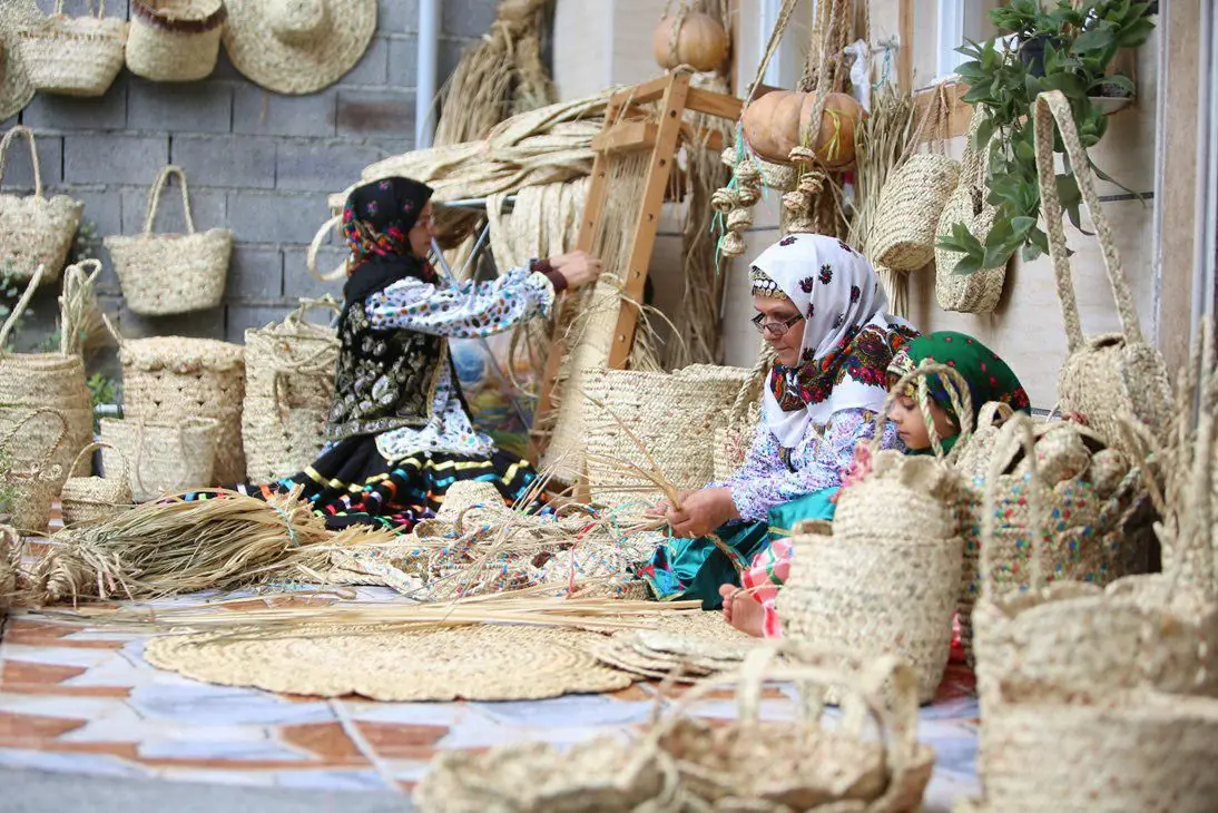  سه راهکار برای نجات صنایع دستی روستایی از رکود