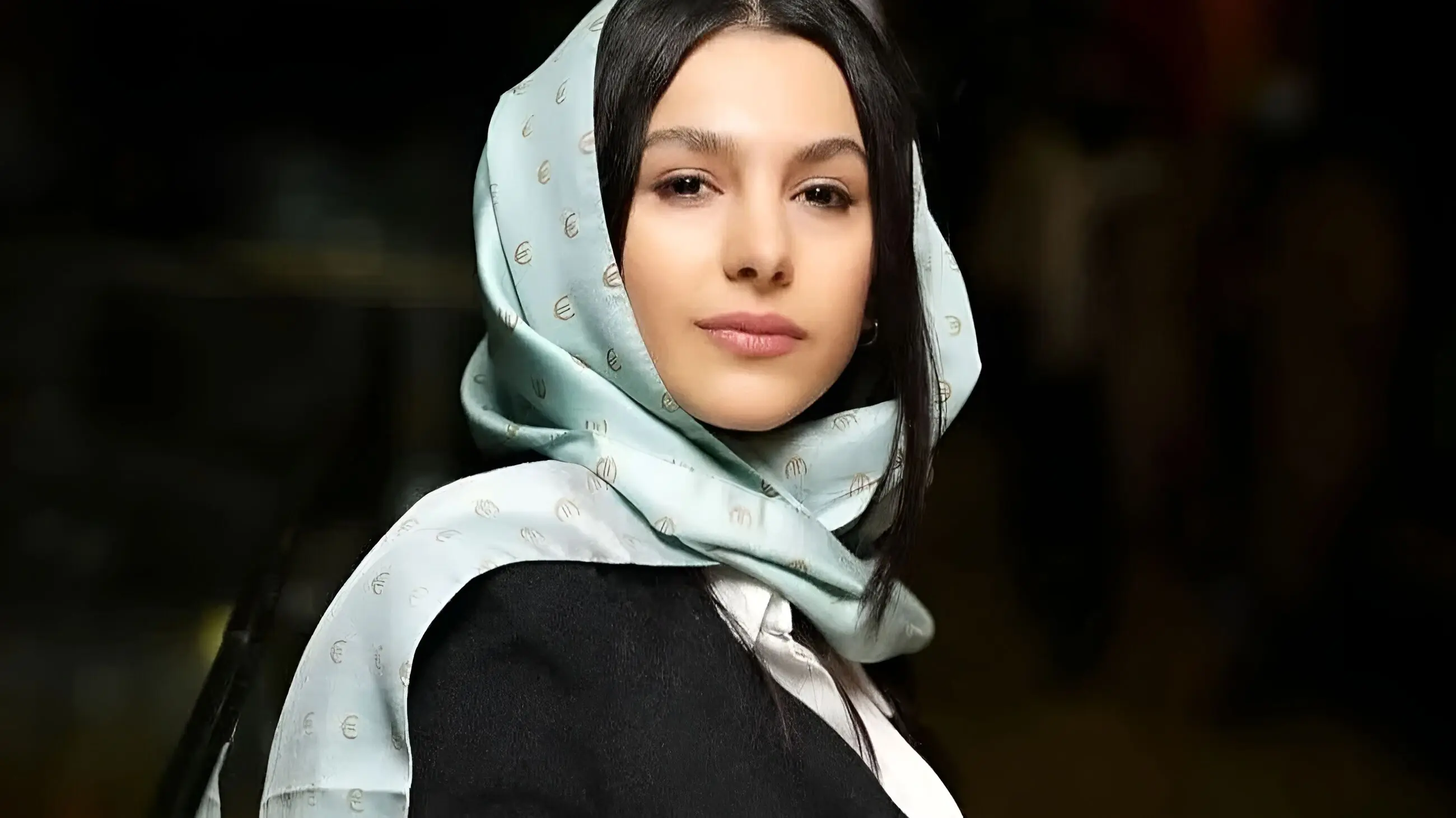 سفر در زمان / عکس جوانه دلشاد بازیگر از سرنوشت به همراه خواهر و مادرش
