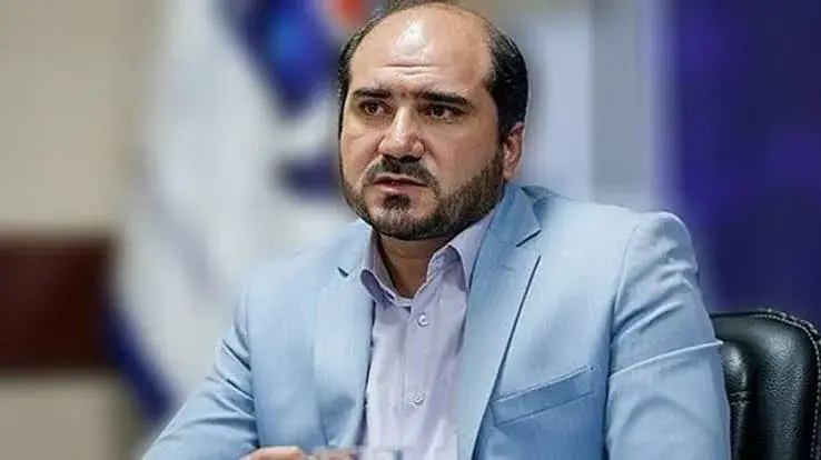 ببینید| حمله رئیس ستاد جلیلی به پزشکیان به دلیل قیمت بنزین