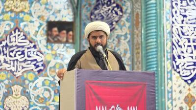 تأکید امام جمعه میناب بر توجه به معیشت مردم در تصمیمگیریهای مرتبط با بنزین