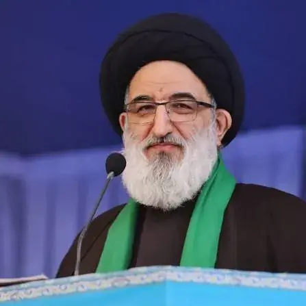امامجمعه کرج: درس ۲۸ مرداد، بطلان اعتماد به بیگانگان است