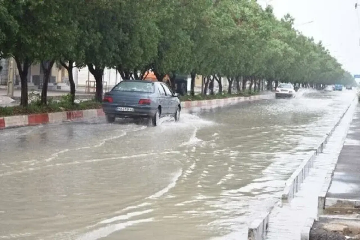 بارش باران و وزش باد شدید در برخی نقاط کشور طی امروز و فردا