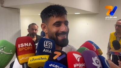  کنعانی: عینک را من به شجاع دادم!