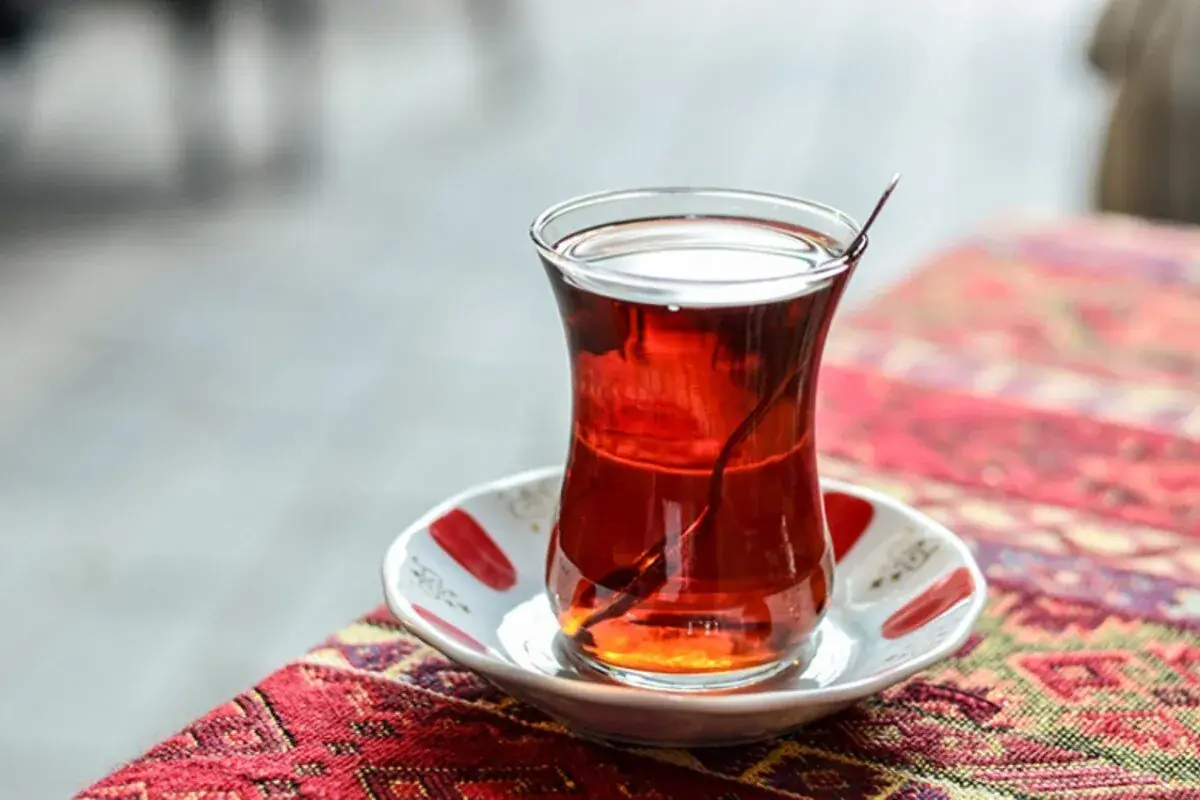 بعد از غذا چای مینوشید بخوانید