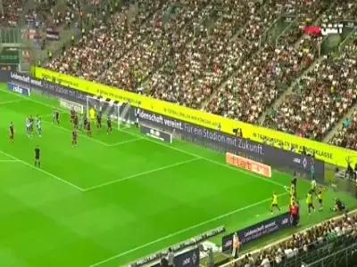 گل دوم مونشن گلادباخ به استون ویلا