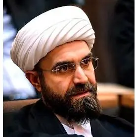 نوه امام خمینی: خناسان و بدخواهان بدانند خامنهای زنده است، چون راهش زنده است