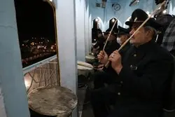 آیین سنتی نقارهزنی در حرم امام رضا(ع) از فردا از سرگرفته میشود