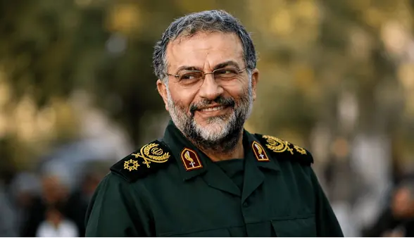 قصه سرداری که برای سه دخترش مادر شد