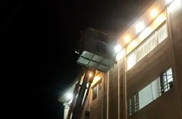 عملیات نجات کودک در رودسر توسط امدادگران آتش نشانی