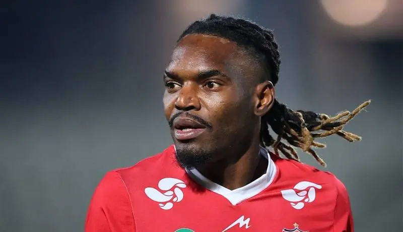 بیفوما چگونه در پرسپولیس ماند؟