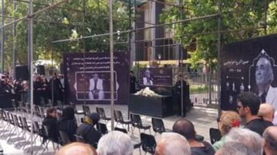 آغاز تشییع پهلوان آواز به سمت خانه ابدی؛ برای «ایرج» که عاشق ایران بود
