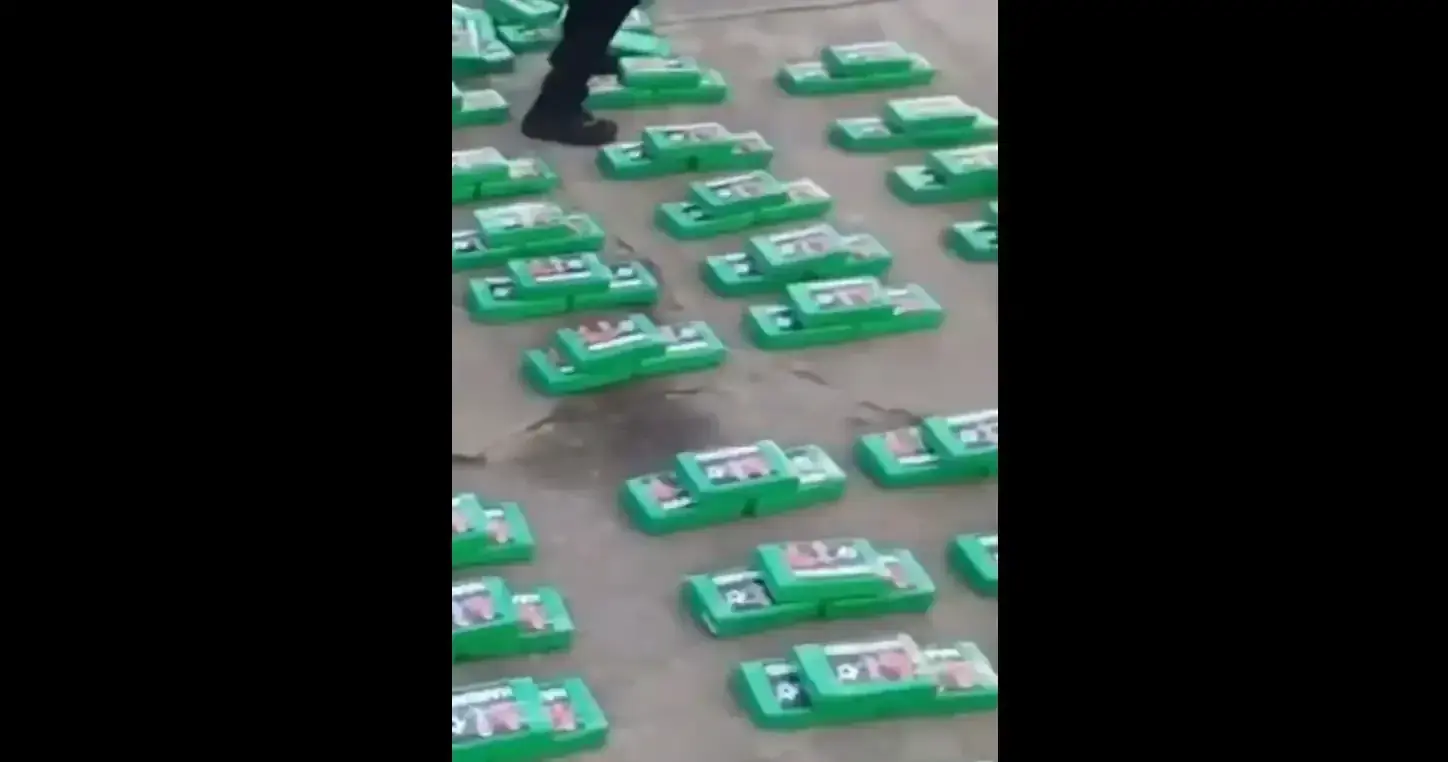 کشف ۴۶۹ کیلو کوکائین در اکوادور با بستهبندی تصویر هالند