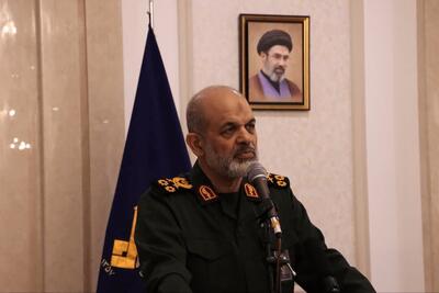  فرمانده کل سپاه: رزمندگان اسلام مسلح‌ترین ارتش تاریخ جهان را به زانو درآوردند