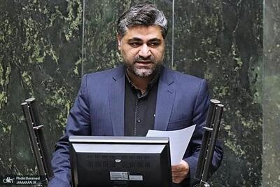 ماشین ماشین سوختِ مجوزدار از مرز خارج میشود!