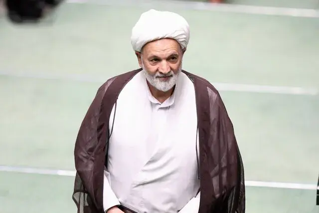  تأکید بر تسریع در تصویب اختصاص درآمد عوارض آزادراه قم-تهران به پروژه آزادراه شهید سلیمانی