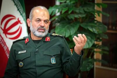 سرلشکر وحیدی: رزمندگان اسلام مسلح ترین ارتش جهان را به زانو در آوردند