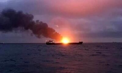 یک کشتی اماراتی در تنگه هرمز هدف قرار گرفت