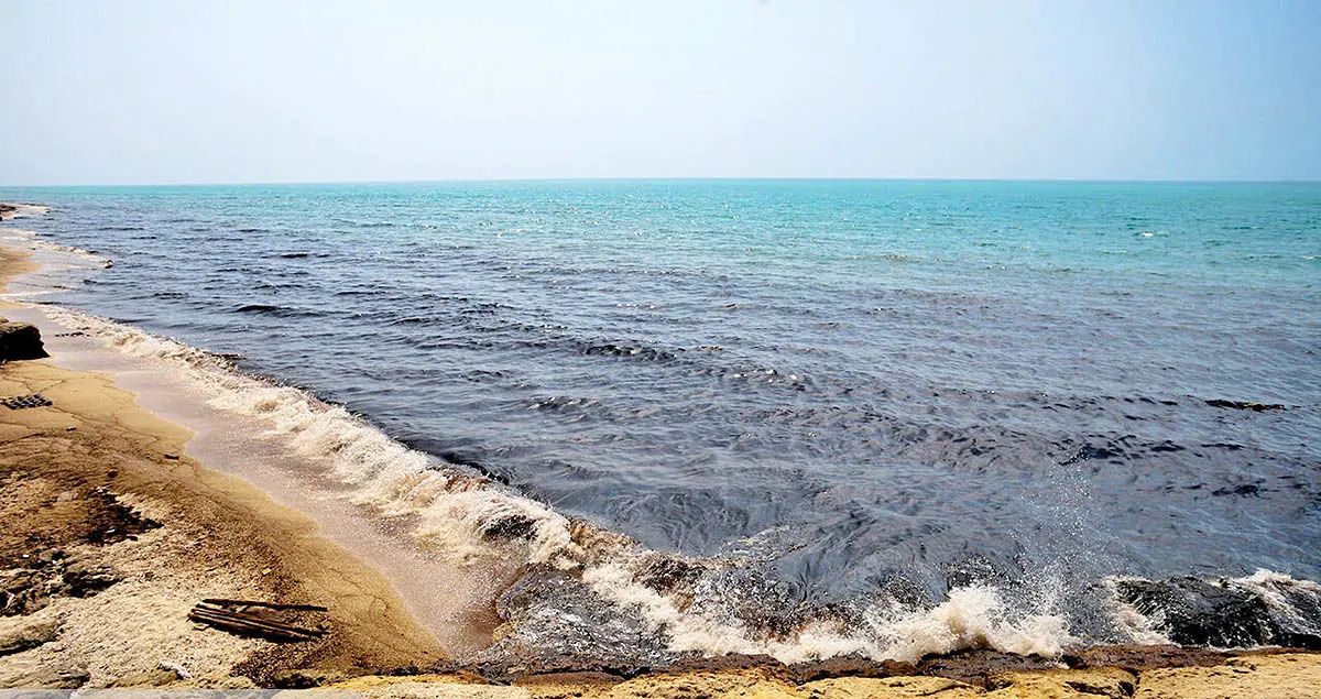 آزمون زیستمحیطی تنگه هرمز