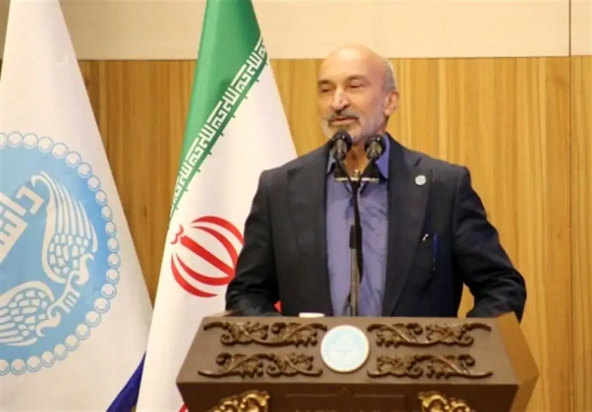 حکم دو دانشجوی اهانتکننده به پرچم ایران صادر شد