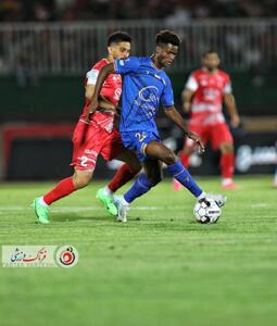 استقلال و پرسپولیس در کمیته وضعیت محکوم شدند