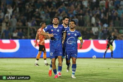 تفاوت معنادار در ترکیب اصلی هفته اول؛ استقلال جوانتر از پرسپولیس