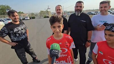 گفت و گو با هواداران پرسپولیس در استانه بازی با شمس آذر
