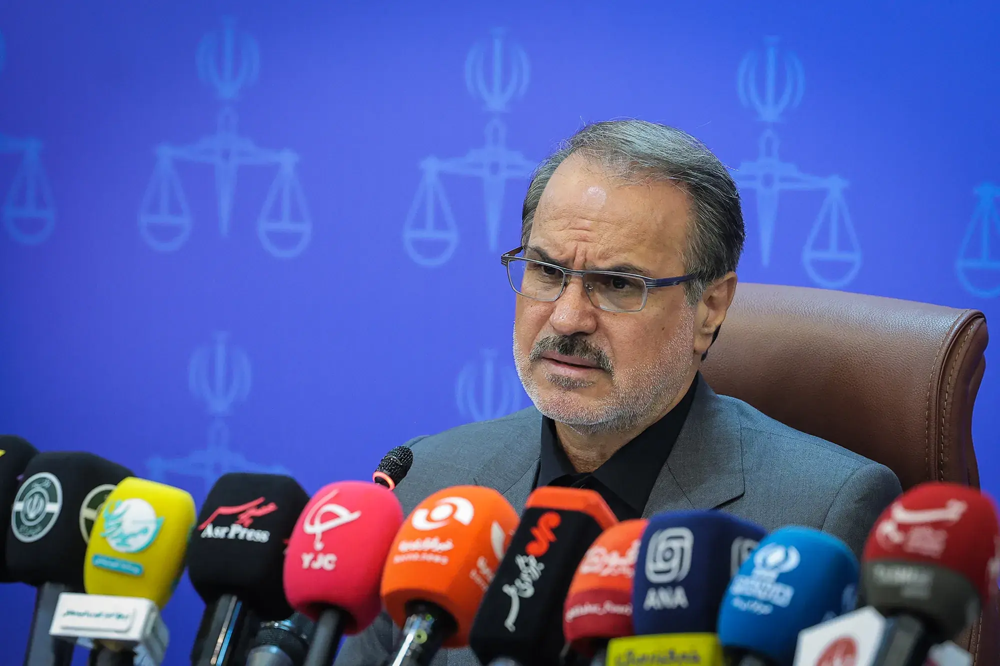 انتقاد سازمان بازرسی از بانک ها درباره وام ازدواج و فرزندآوری - همدلی