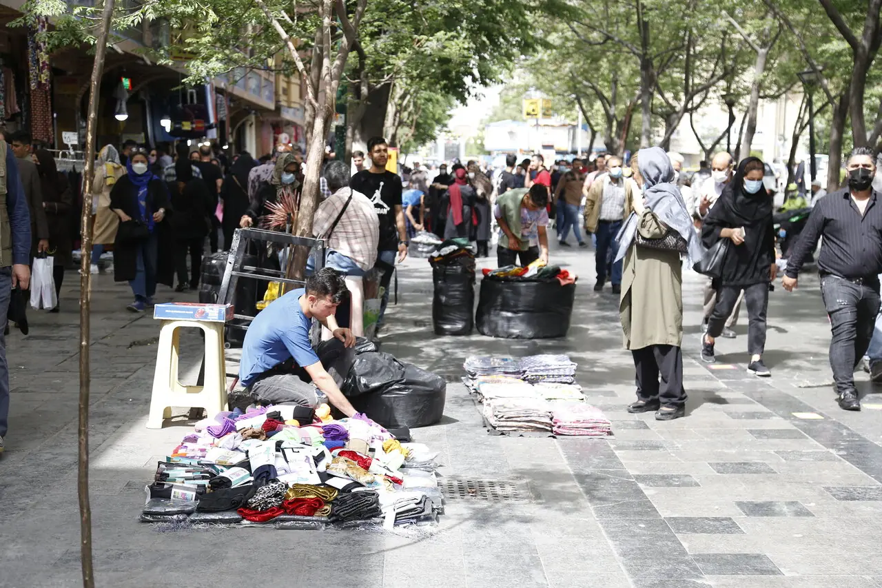 آغاز ساماندهی دستفروشان بازار بزرگ تهران