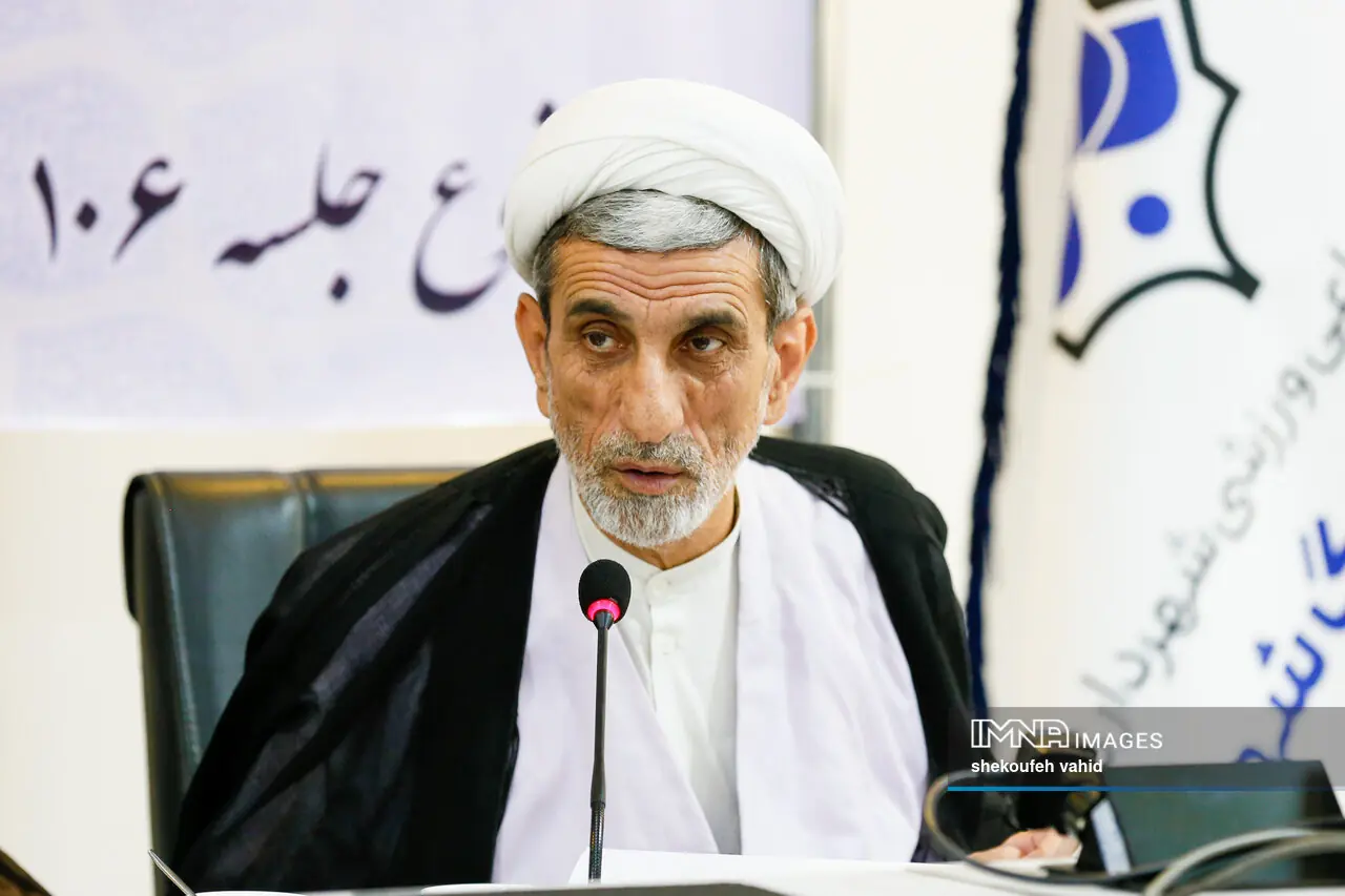  برای تحقق حقوق شهروندی باید قانون را مبنا قرار دهیم