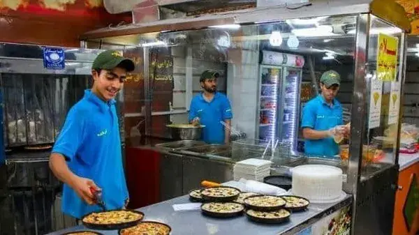  شناسایی اتباع غیرمجاز در صنوف