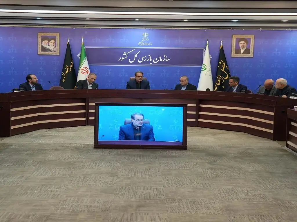 پرداخت تسهیلات اجرای قانون جوانی جمعیت و تولید باید اولویت بانکها باشد