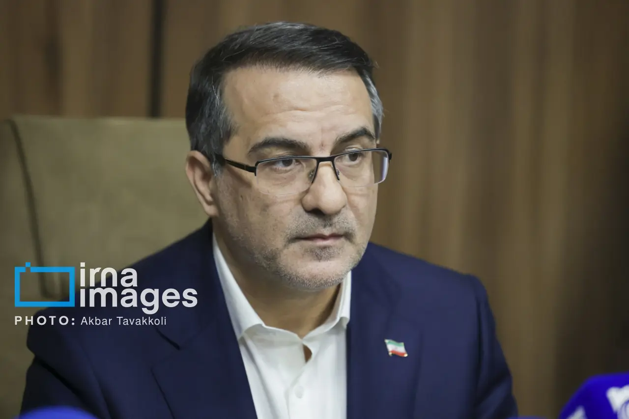معاون رئیس جمهور: فقط نیروهای عملیاتی و استانی استخدام می شوند