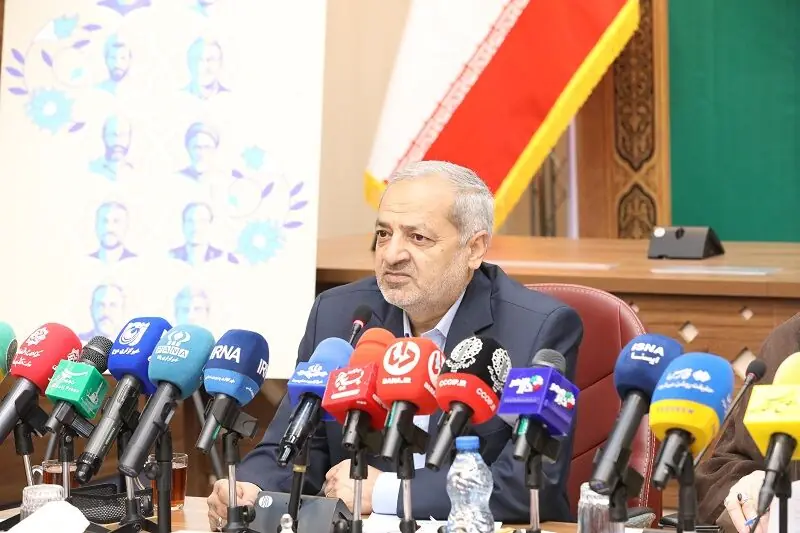 کاظمی: معرفی الگوی دولتمردان شهید راه ایستادگی در برابر تخریب دشمن است