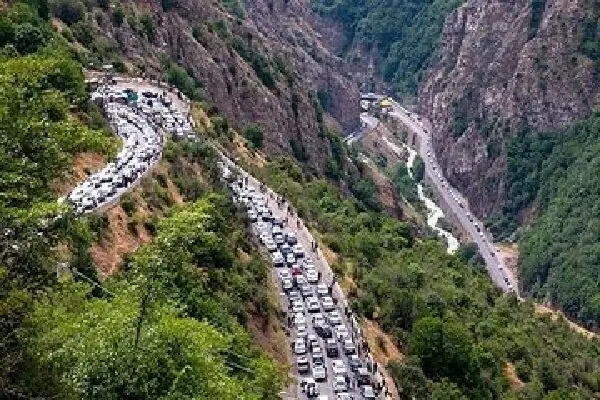 ترافیک سنگین در محور چالوس و ورودیهای تهران