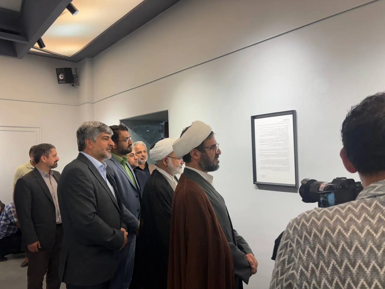 افتتاح نمایشگاه عکس «روایت وداع» در فرهنگسرای جهاد دانشگاهی خراسان رضوی