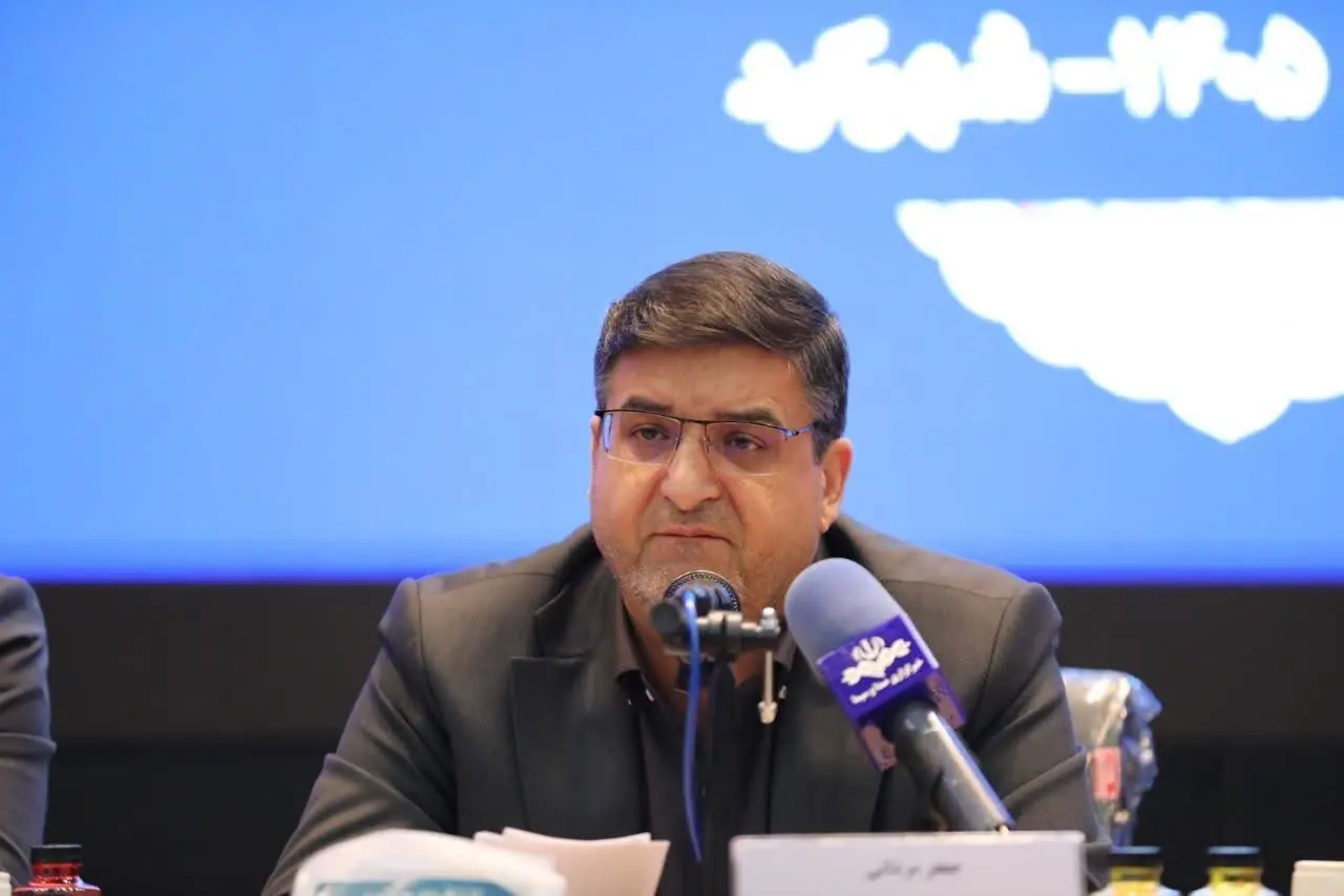استاندار چهارمحال و بختیاری: ۵۰ درصد نانواییهای استان تا پایان شهریور دوگانهسوز شوند