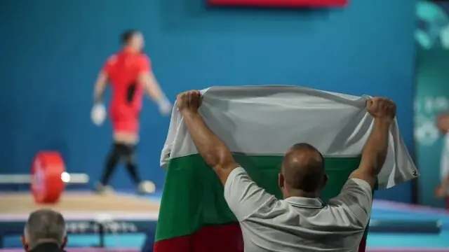 فاجعه در وزنهبرداری بلغارستان در آستانه مسابقات جهانی چین