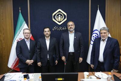 هیچ ایرانی نباید خدمات تأمیناجتماعی را با مشقت دریافت کند