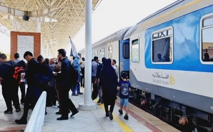 پیشفروش بلیت قطارهای مسافری شهریورماه از دوشنبه